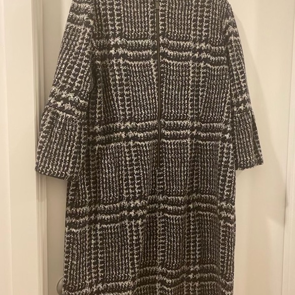 Talbots, BELL SLEEVE GALA GLEN PLAID SHEATH DRESS, size 16petite - Picture 3 of 7